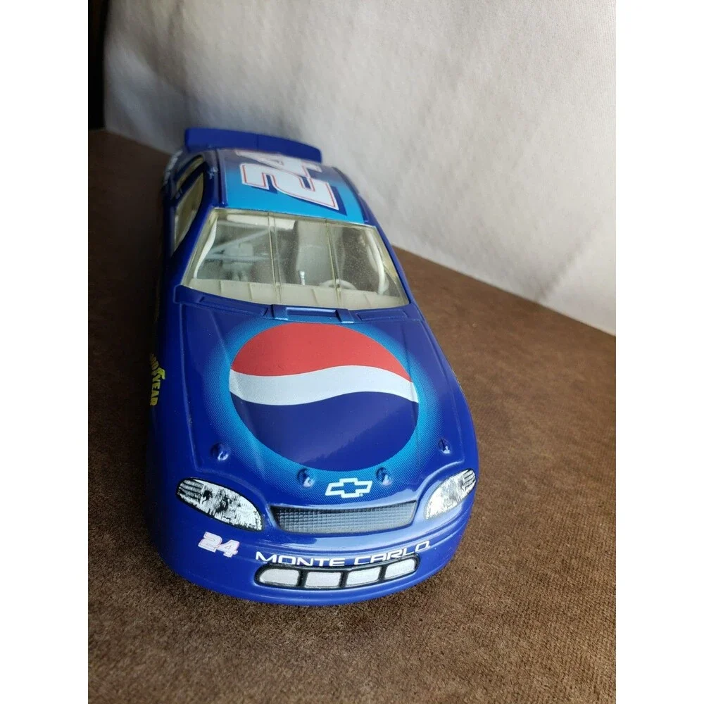 1999 Hasbro NASCAR JEFF GORDON '98MONTE CARLO CHEVROLET PEPSI 24 Blue 1:24 LOOSE